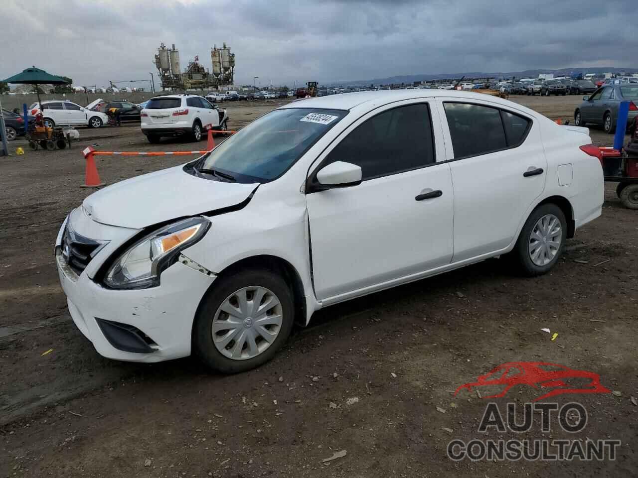 NISSAN VERSA 2018 - 3N1CN7AP6JL824403