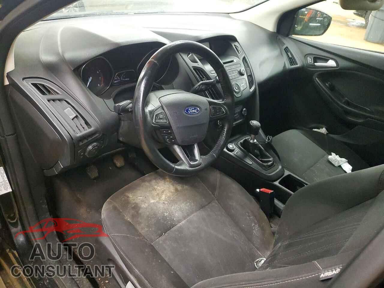 FORD FOCUS 2015 - 1FADP3FE6FL304206