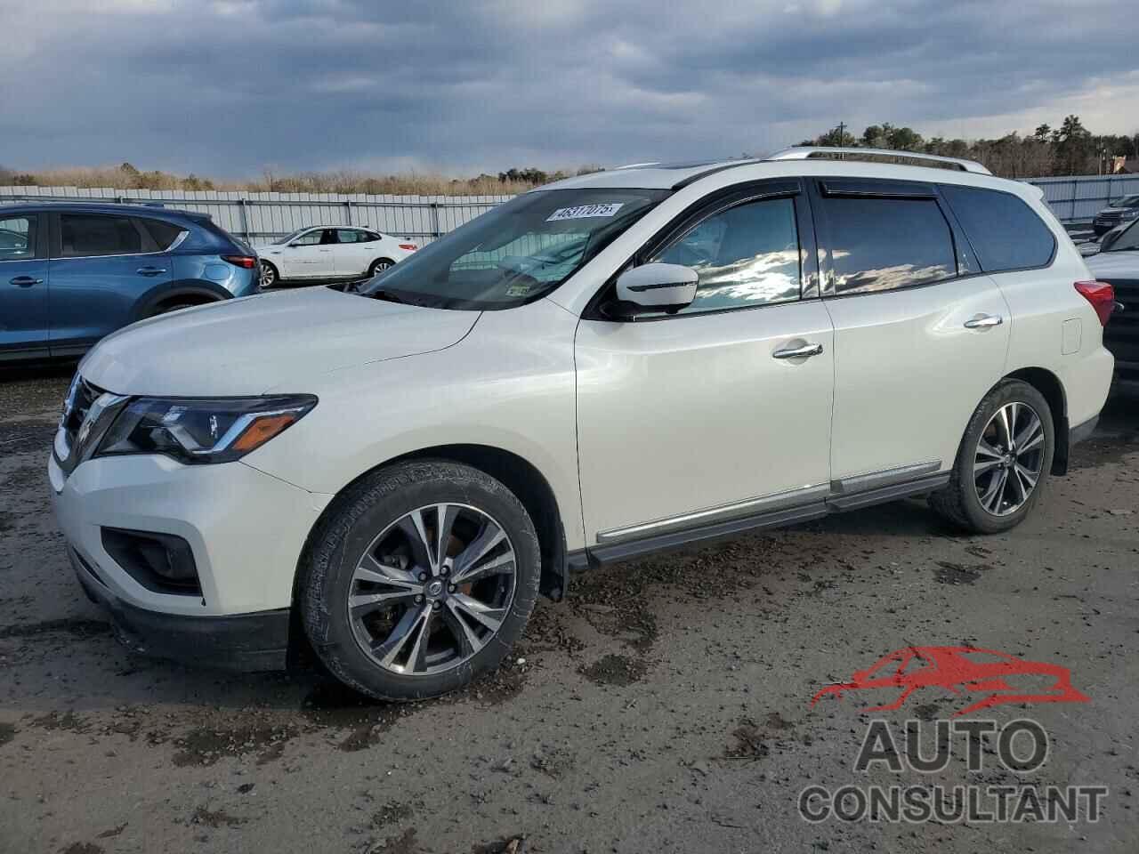 NISSAN PATHFINDER 2017 - 5N1DR2MM6HC641997