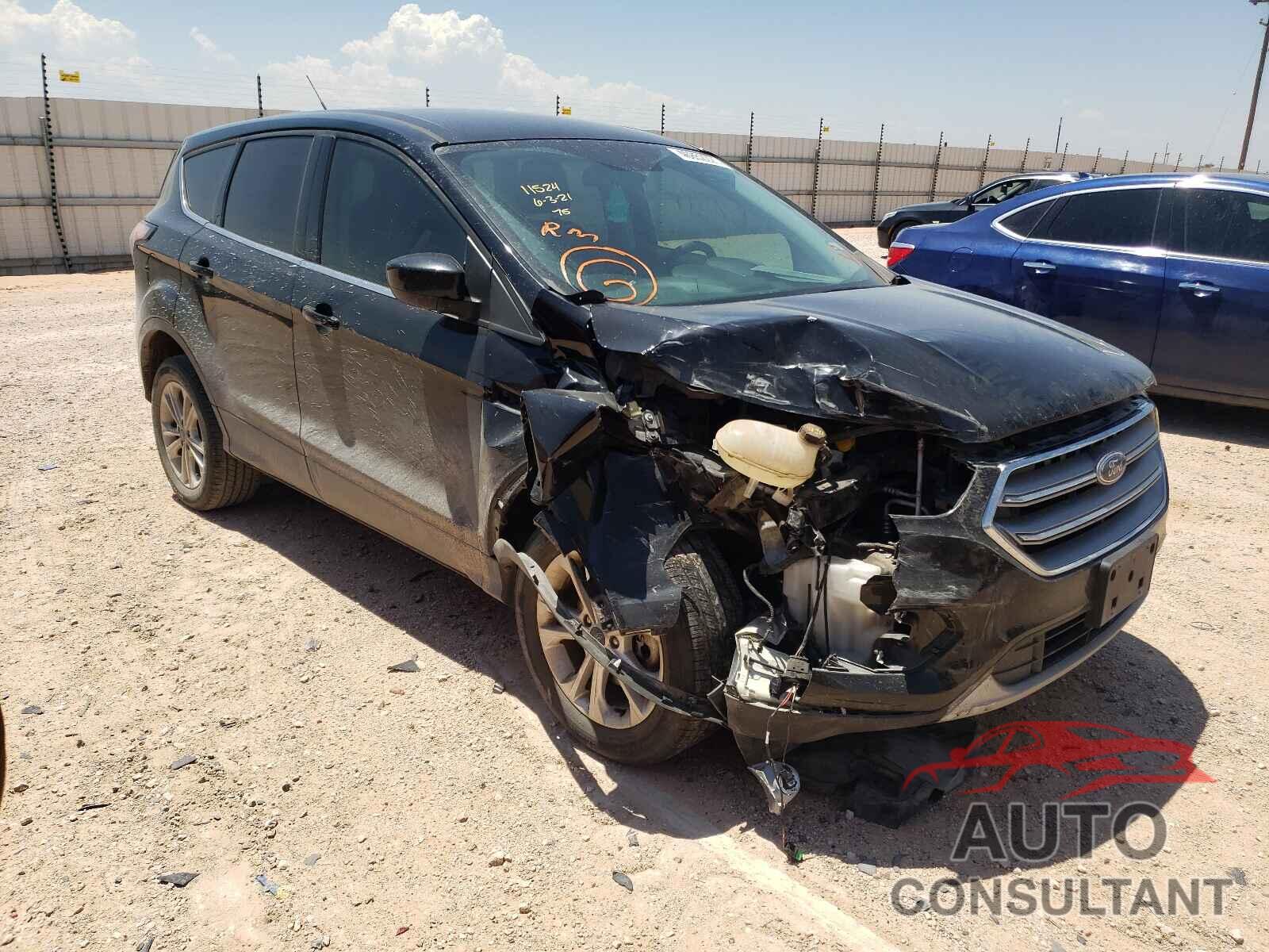 FORD ESCAPE 2017 - 1FMCU0G96HUF07197