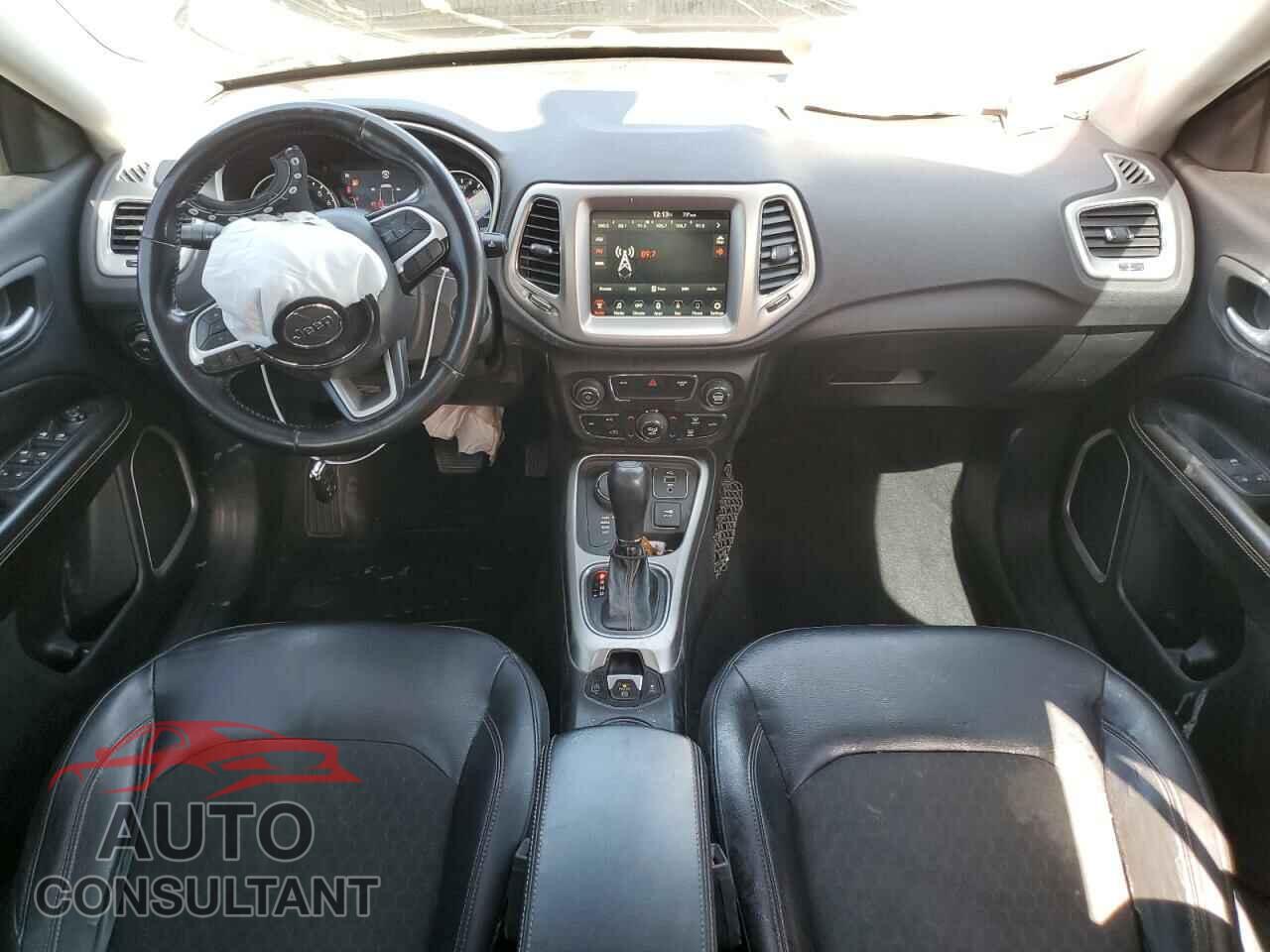 JEEP COMPASS 2017 - 3C4NJDBB2HT681799