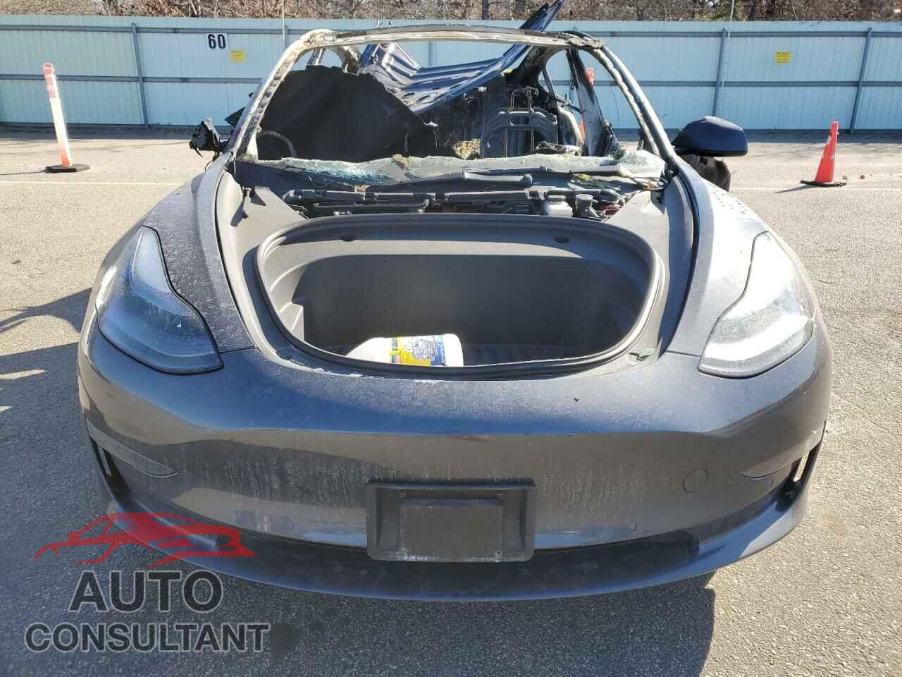 TESLA MODEL 3 2022 - 5YJ3E1EA7NF335948