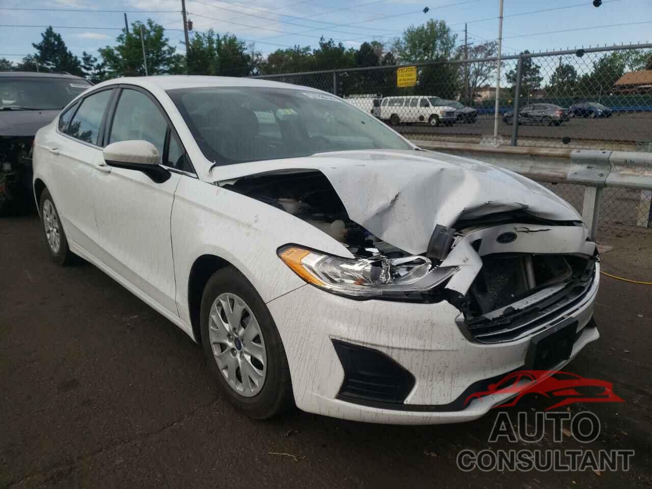 FORD FUSION 2019 - 3FA6P0G71KR165363