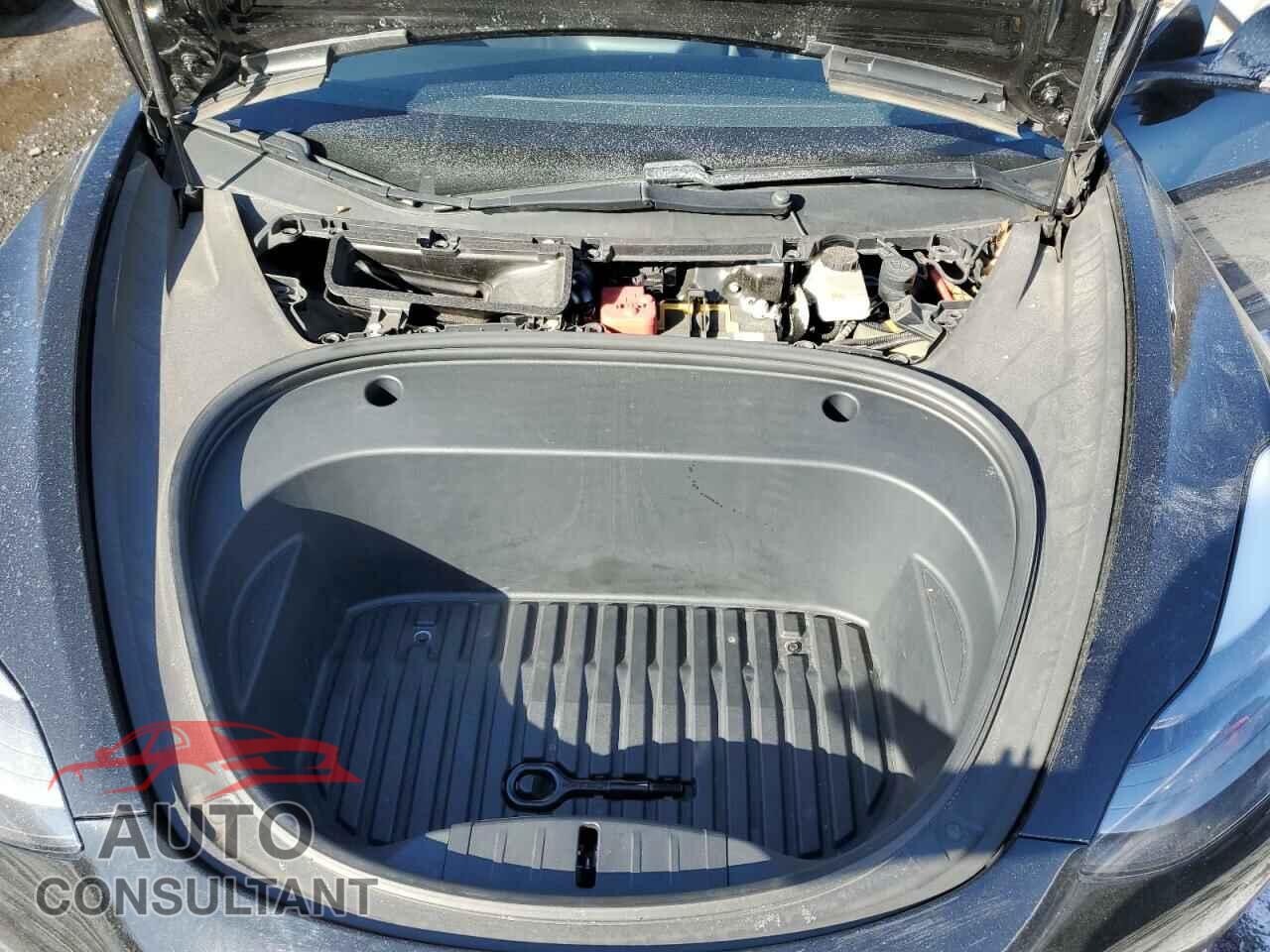 TESLA MODEL 3 2021 - 5YJ3E1EB5MF924570