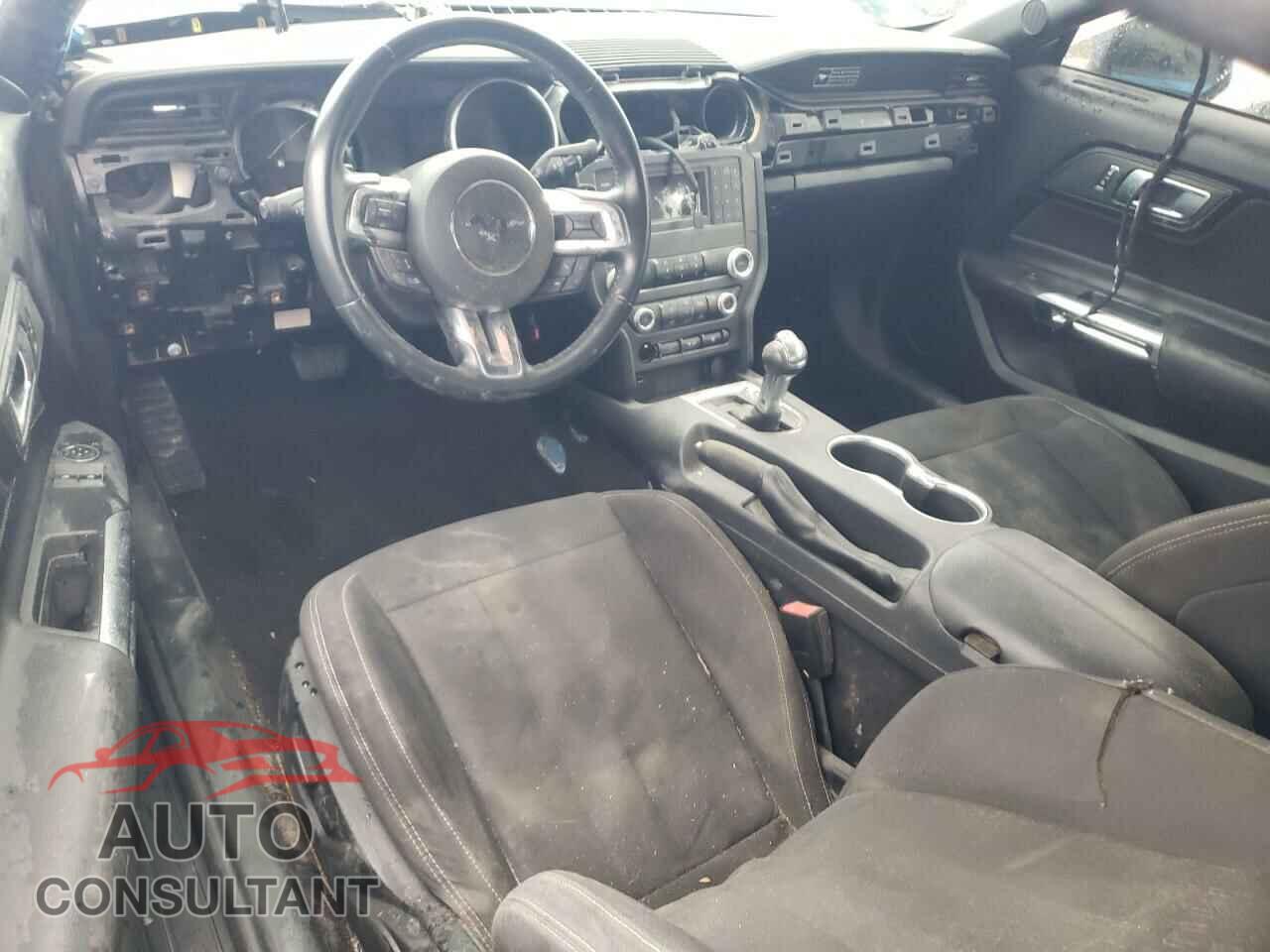 FORD MUSTANG 2020 - 1FA6P8CF8L5162086
