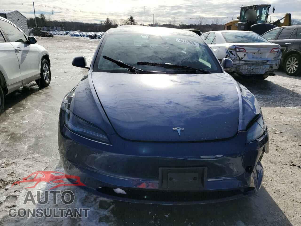 TESLA MODEL 3 2024 - 5YJ3E1EB3RF754698