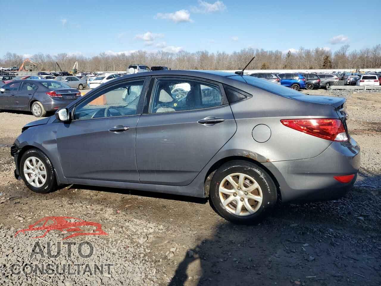 HYUNDAI ACCENT 2012 - KMHCT4AEXCU201094