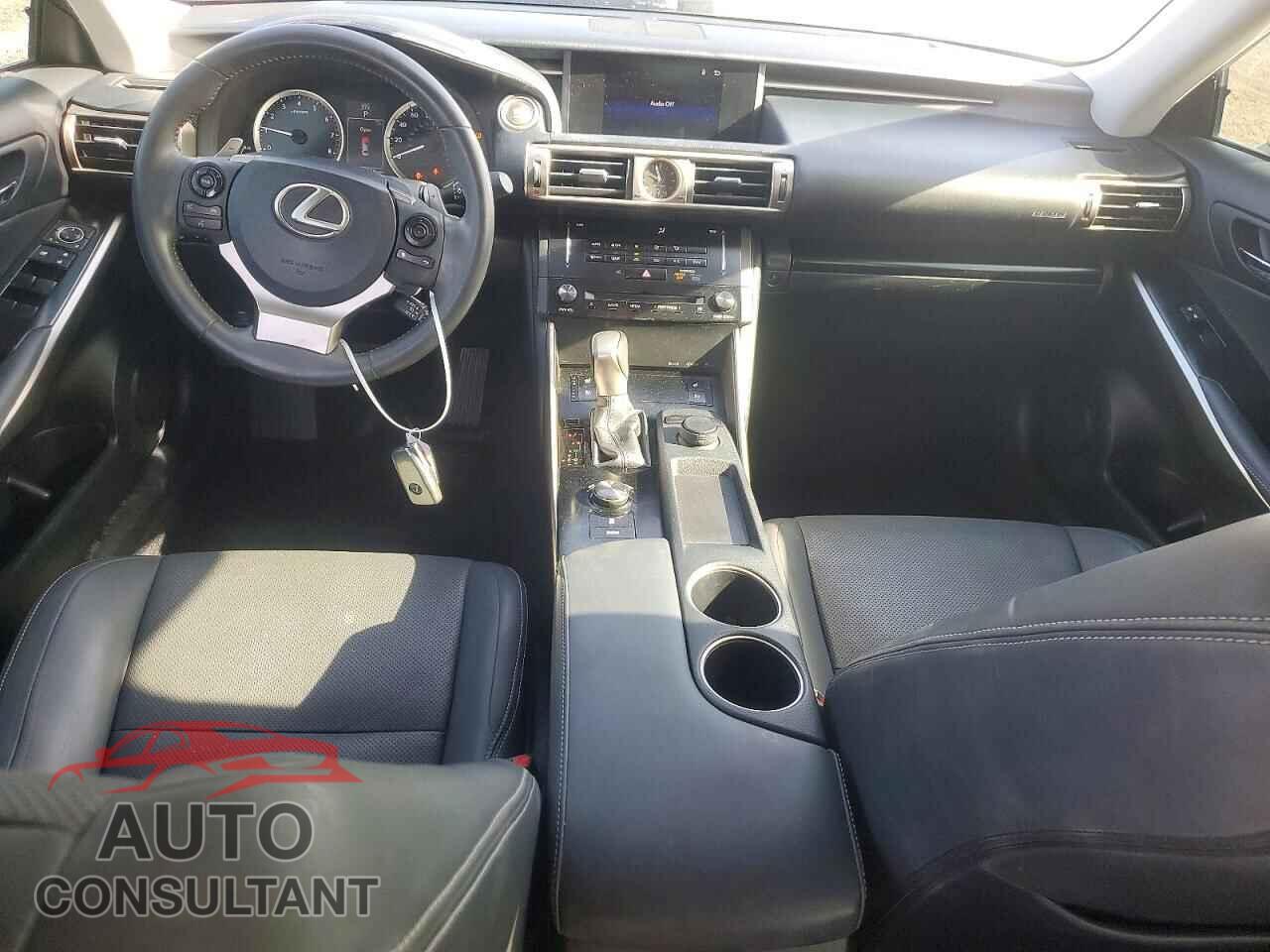 LEXUS IS 2014 - JTHBF1D21E5042050