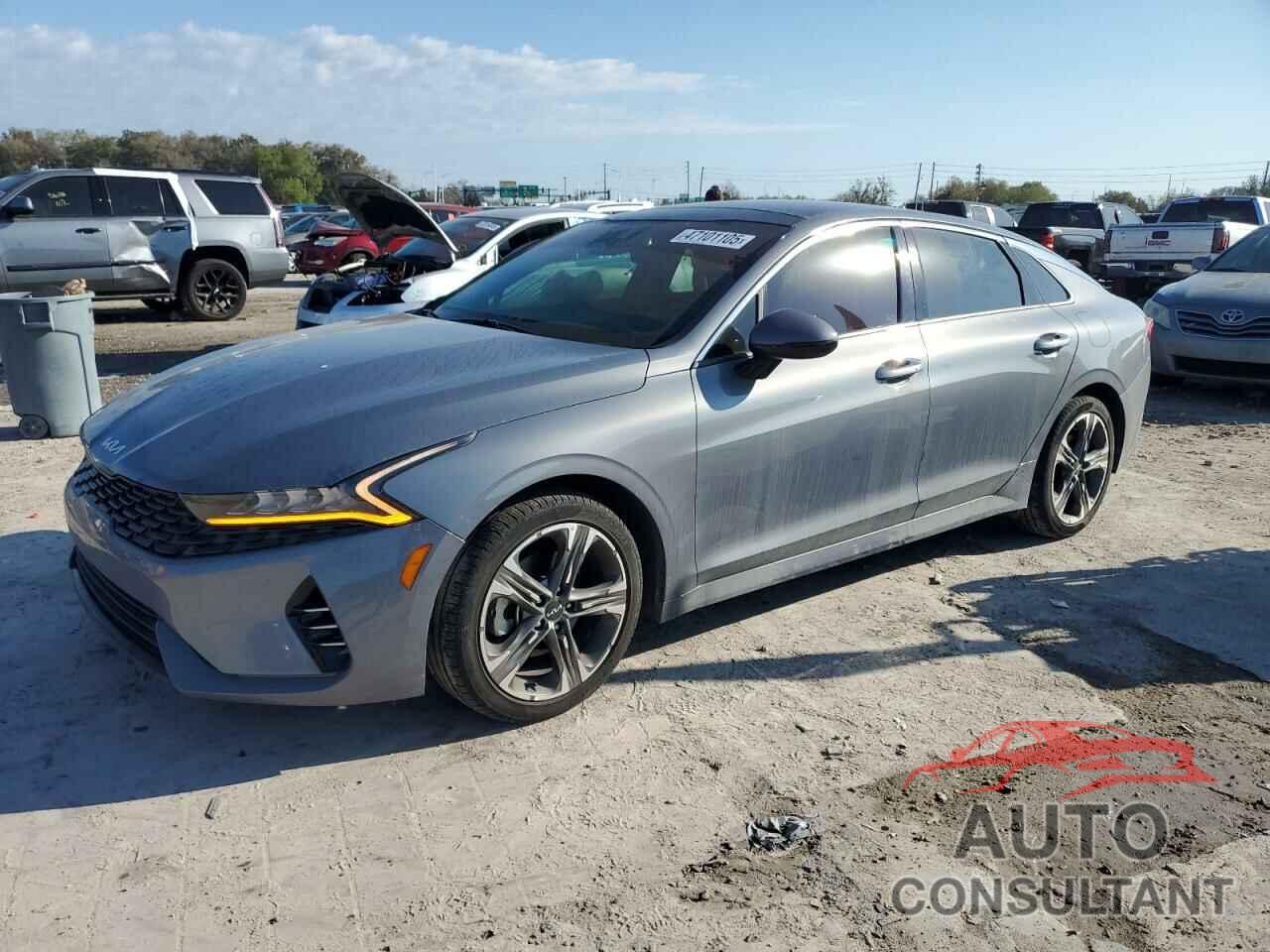 KIA K5 2023 - 5XXG34J26PG174404