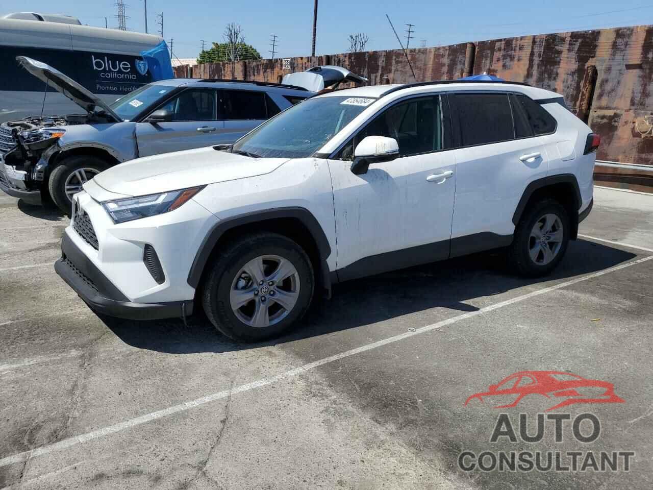 TOYOTA RAV4 2022 - 2T3W1RFV0NC183659