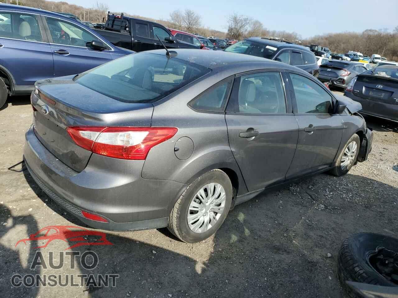 FORD FOCUS 2014 - 1FADP3E23EL292201