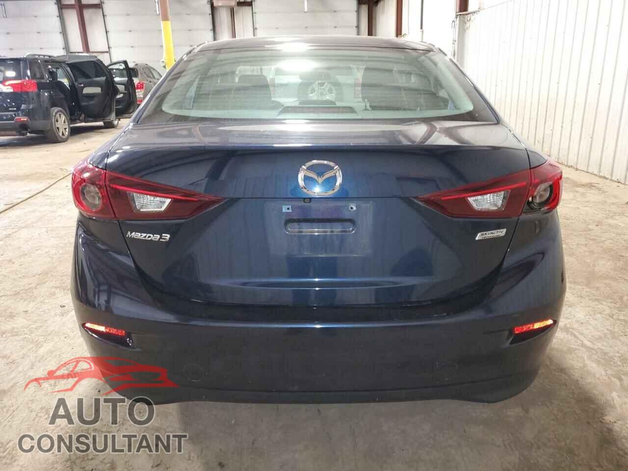 MAZDA 3 2017 - 3MZBN1U76HM112587