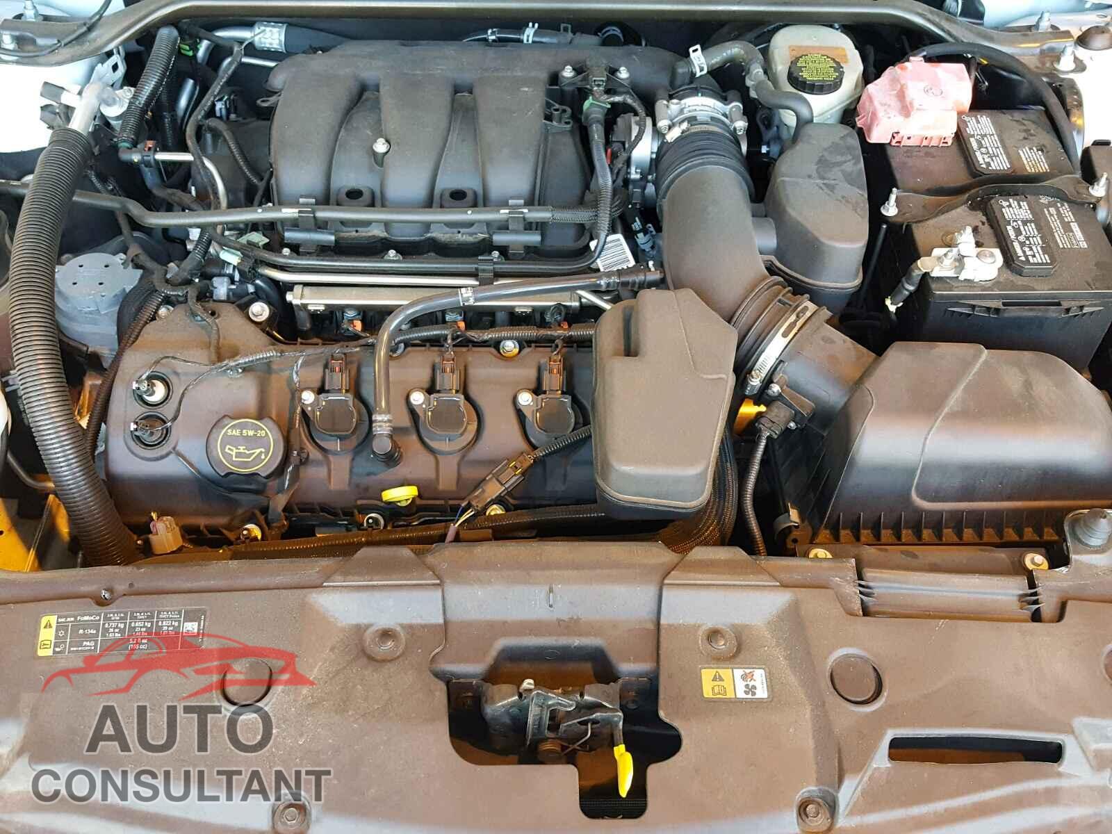 FORD TAURUS 2015 - 1FAHP2H85FG166024