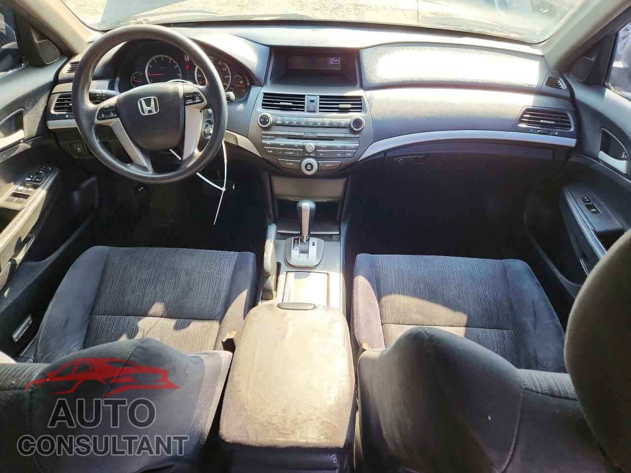 HONDA ACCORD 2011 - 1HGCP2F44BA112720