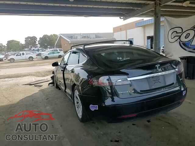TESLA MODEL S 2017 - 5YJSA1E29HF210499