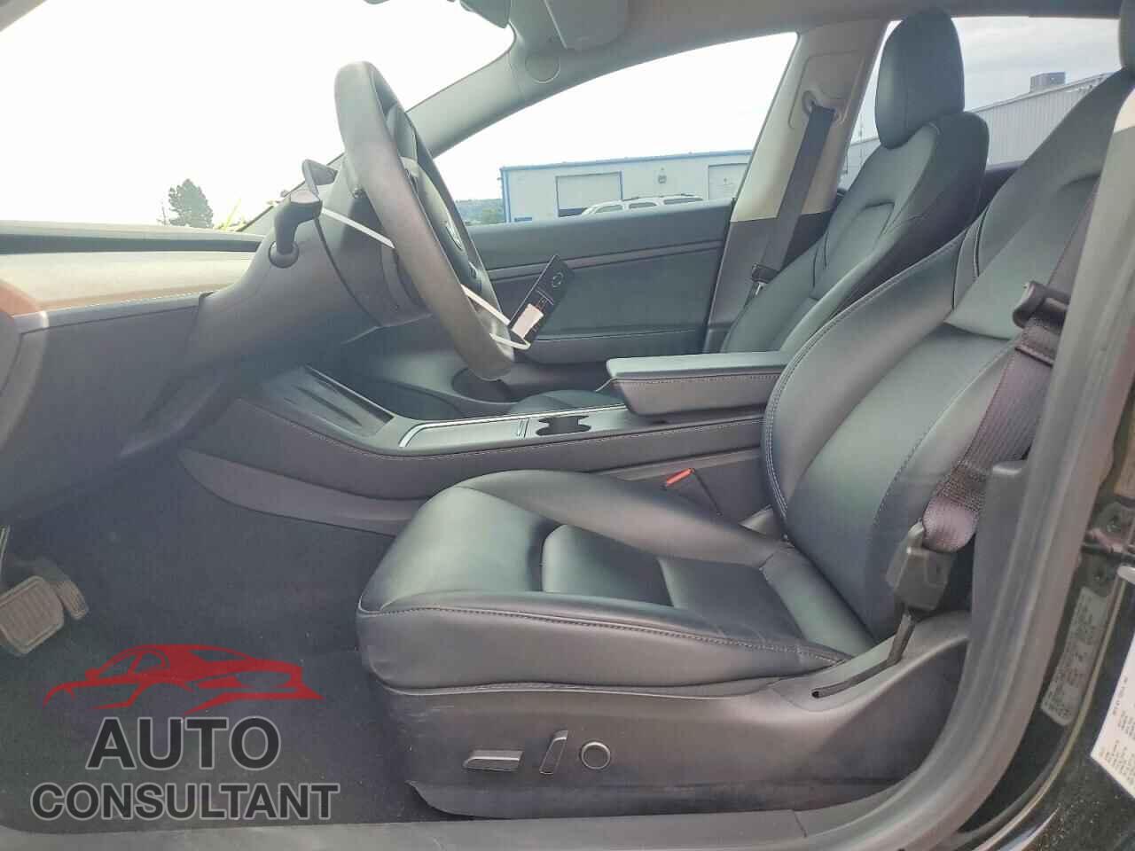 TESLA MODEL 3 2021 - 5YJ3E1EA7MF927719