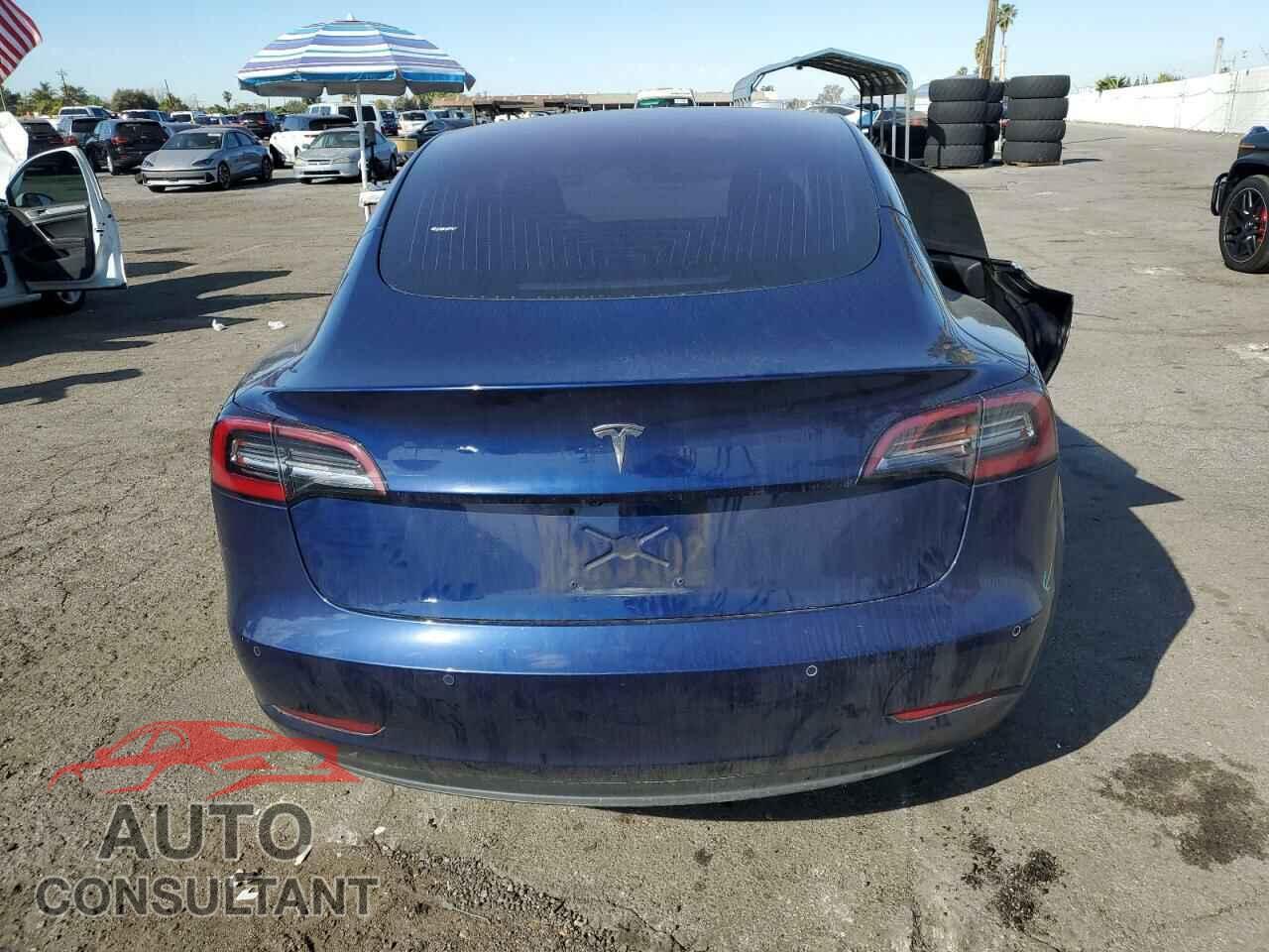TESLA MODEL 3 2018 - 5YJ3E1EA5JF003713