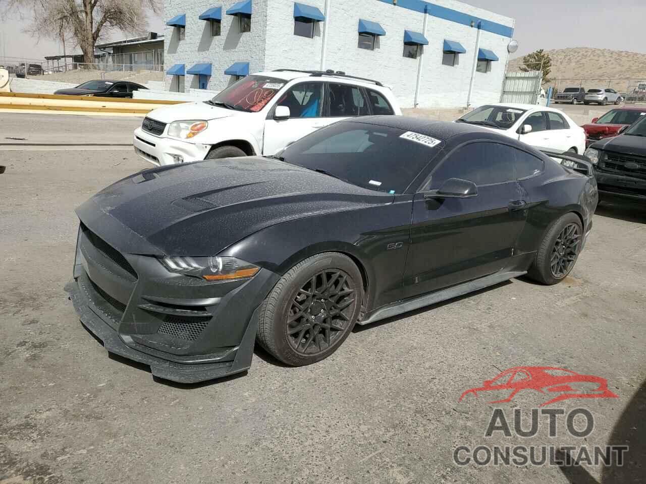 FORD MUSTANG 2019 - 1FA6P8CF3K5130158
