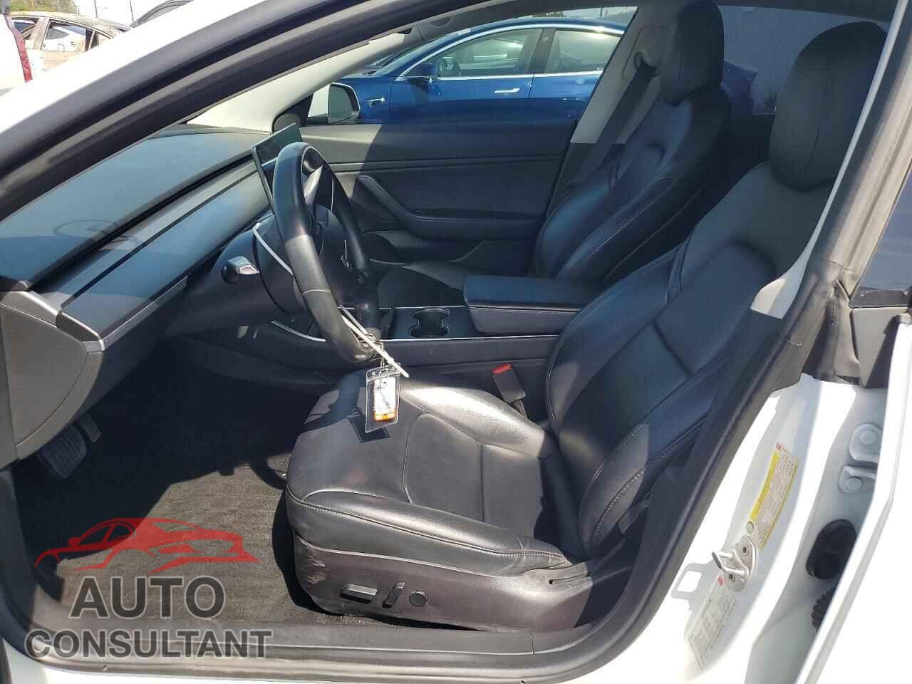 TESLA MODEL 3 2018 - 5YJ3E1EA5JF026165