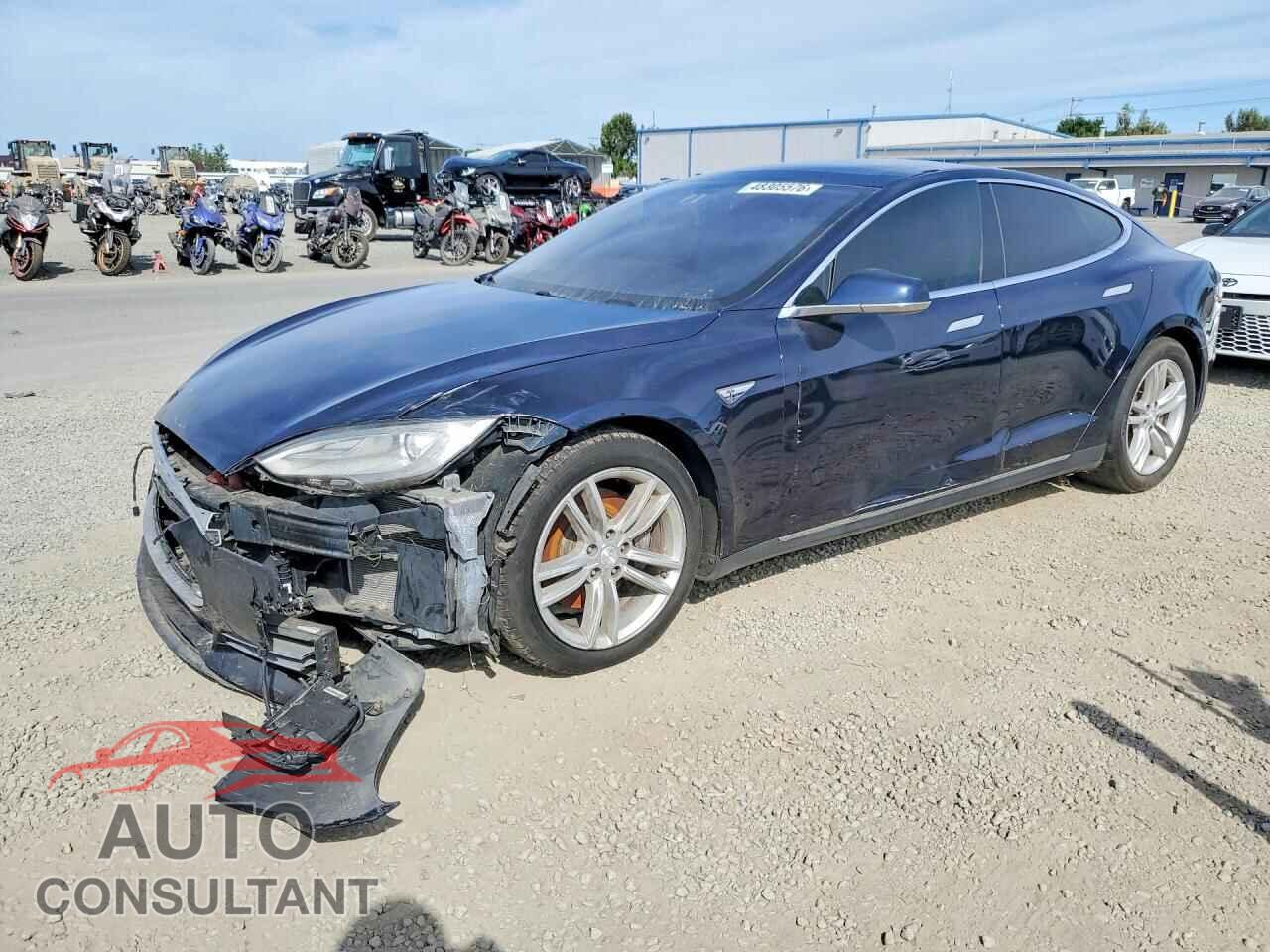 TESLA MODEL S 2014 - 5YJSA1S12EFP32933