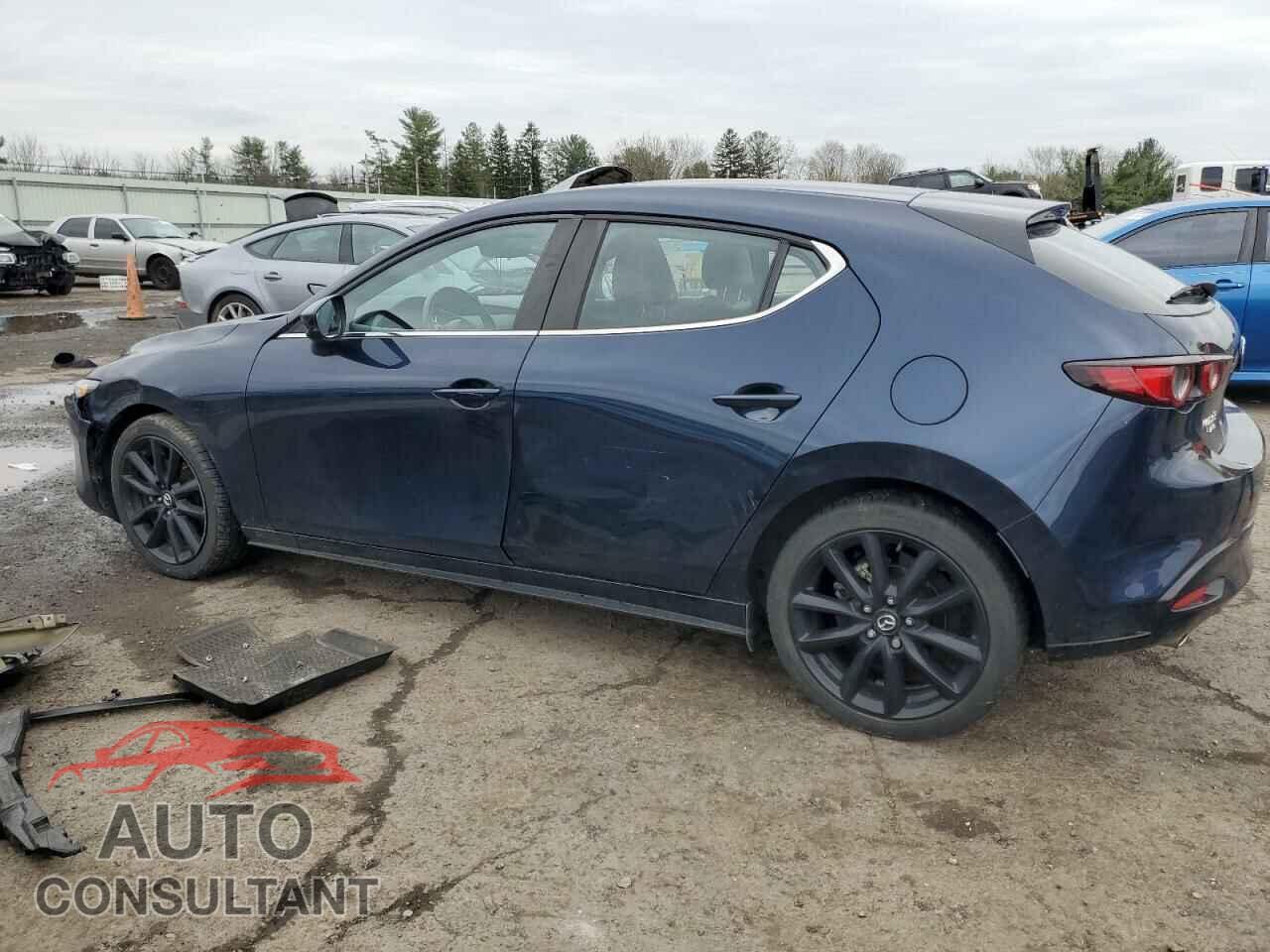 MAZDA 3 2021 - JM1BPBLL9M1404209