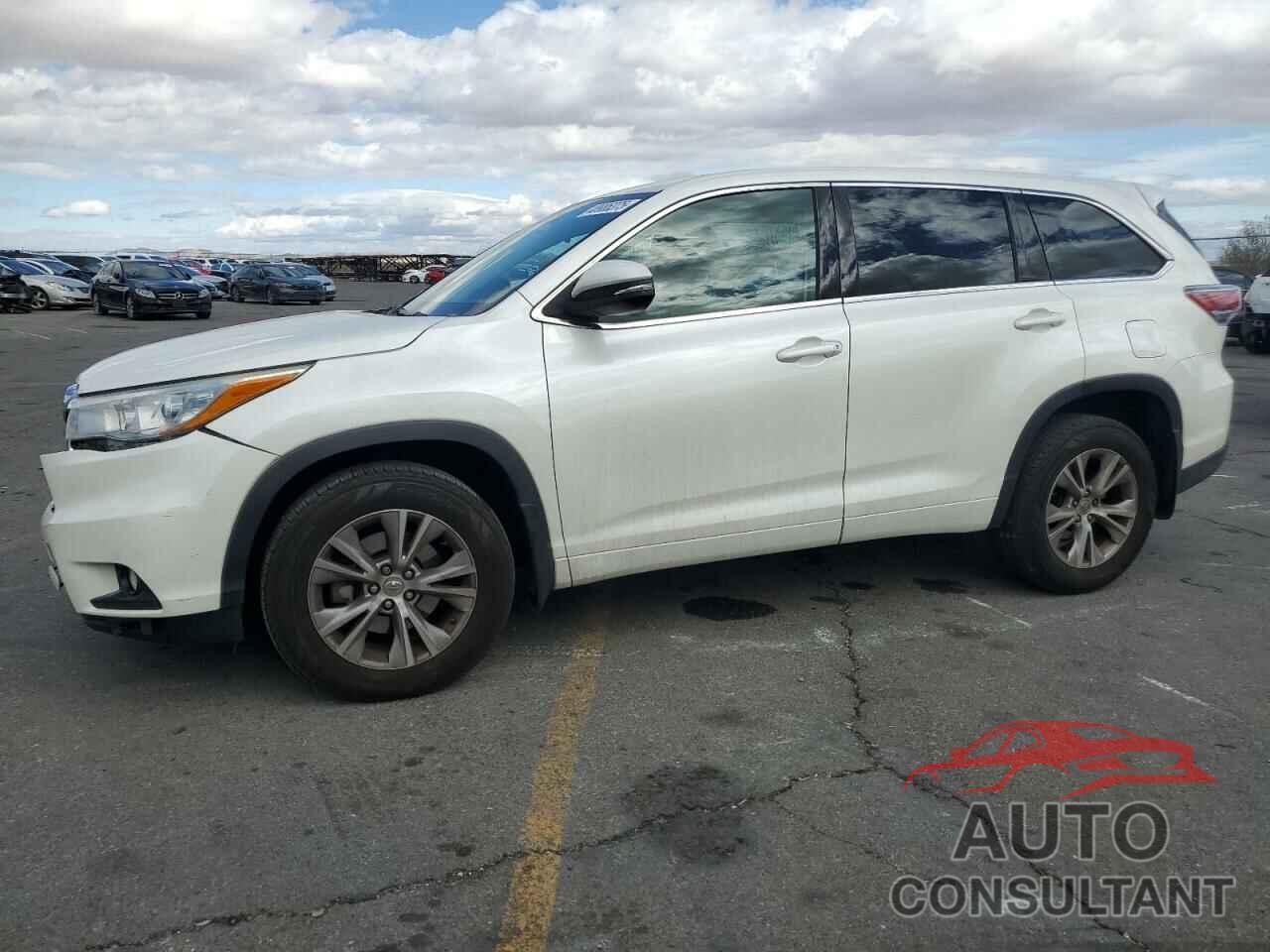 TOYOTA HIGHLANDER 2015 - 5TDBKRFH9FS079498