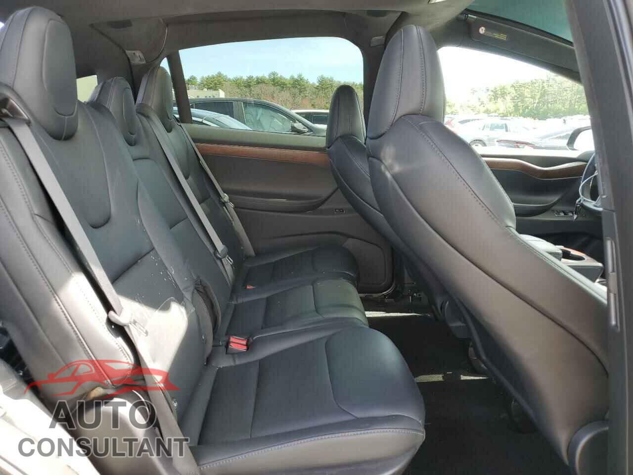 TESLA MODEL X 2020 - 5YJXCDE21LF306153