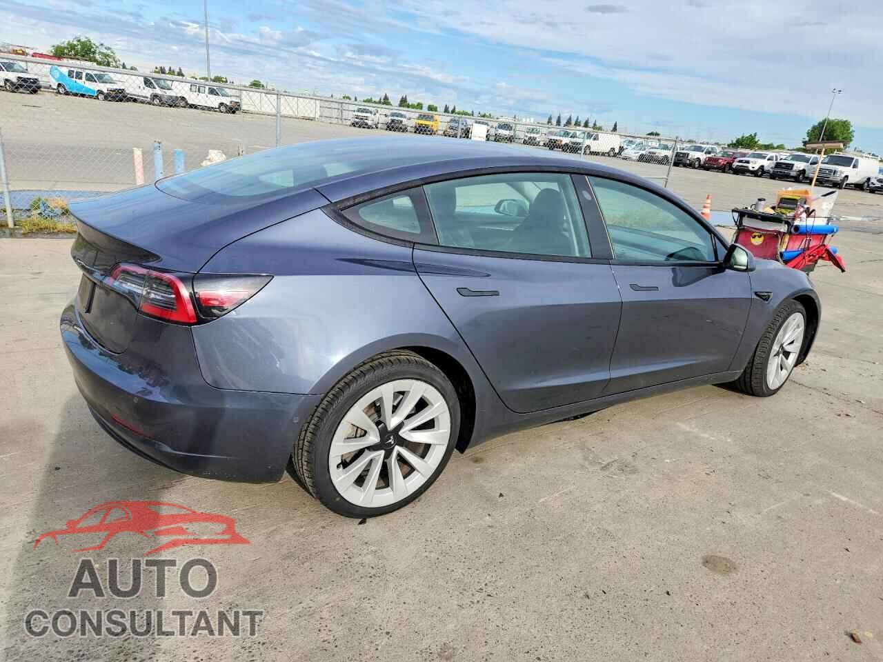 TESLA MODEL 3 2022 - 5YJ3E1EA6NF370030
