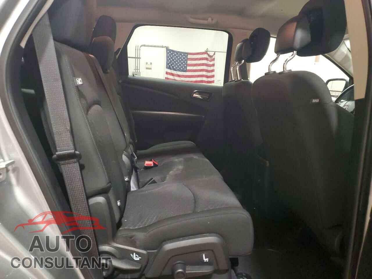 DODGE JOURNEY 2018 - 3C4PDCAB7JT518616