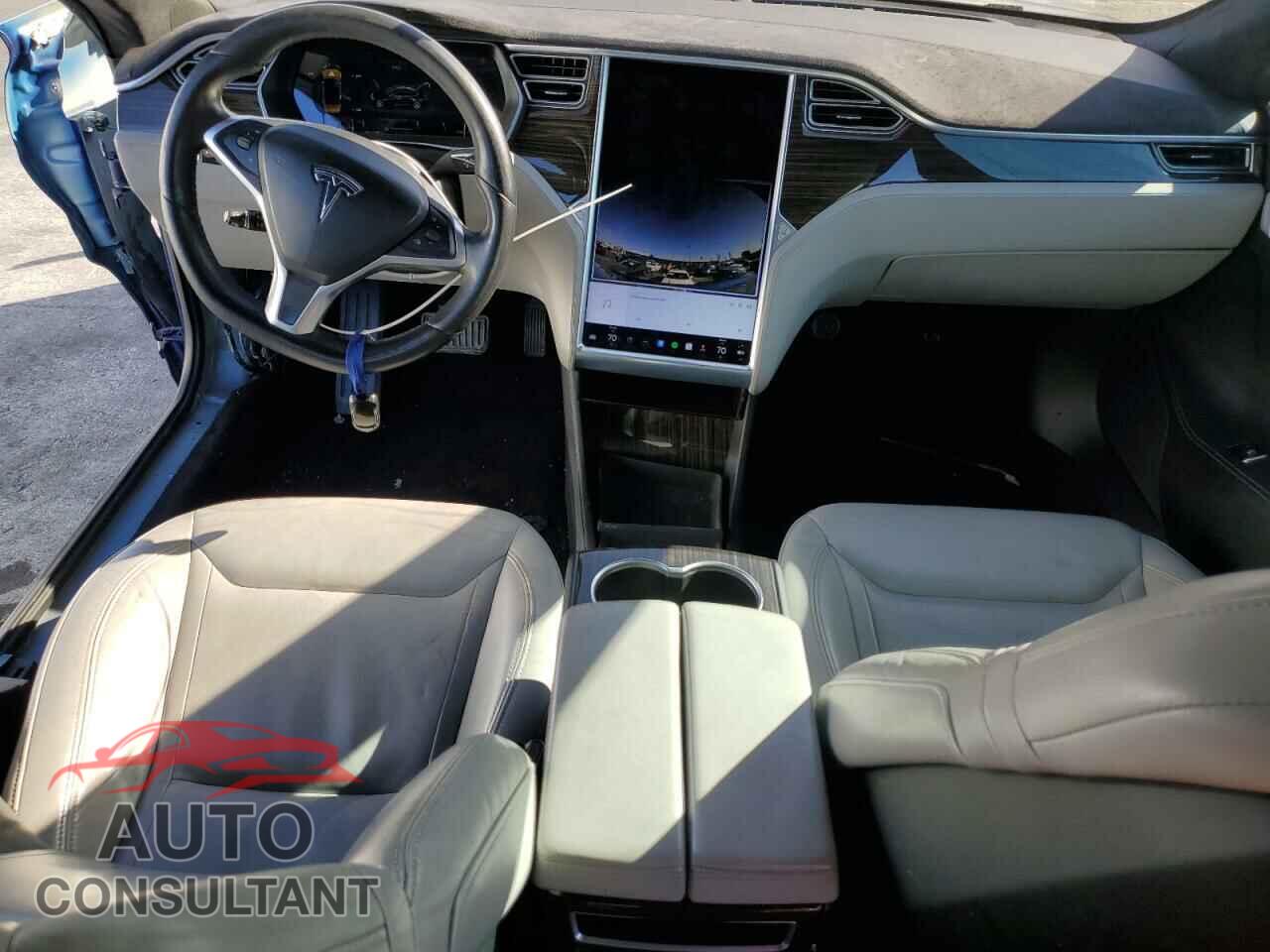 TESLA MODEL S 2015 - 5YJSA1E21FF114010
