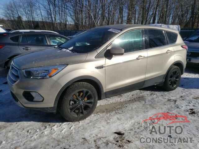 FORD ESCAPE 2017 - 1FMCU9GD8HUC62671