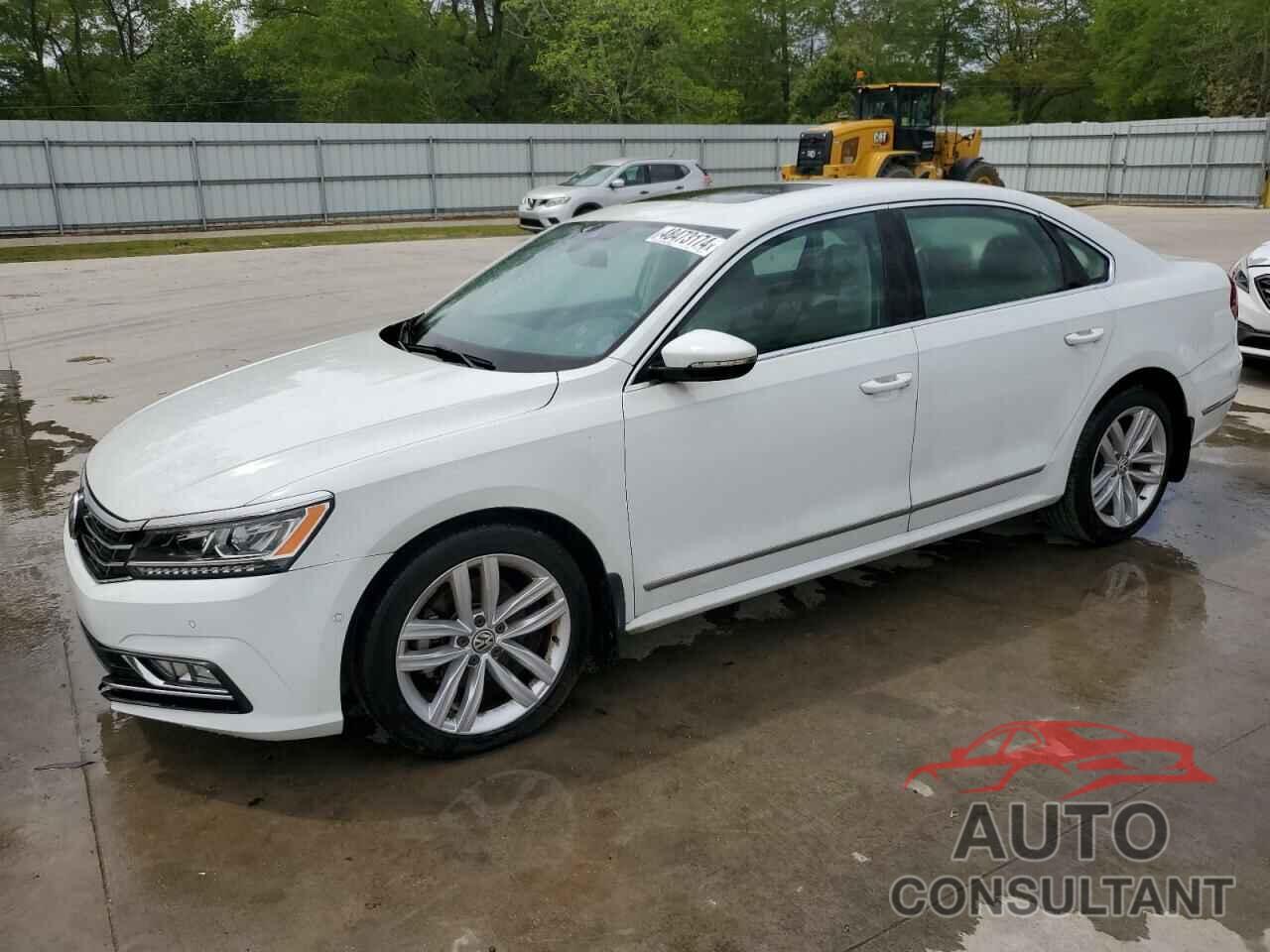 VOLKSWAGEN PASSAT 2018 - 1VWCA7A33JC031669