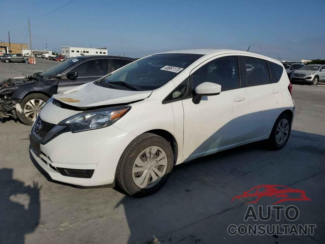 NISSAN VERSA 2018 - 3N1CE2CP6JL359914