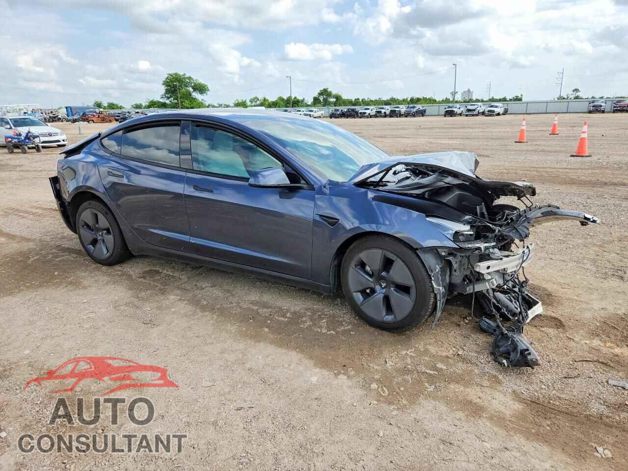 TESLA MODEL 3 2022 - 5YJ3E1EB2NF269656