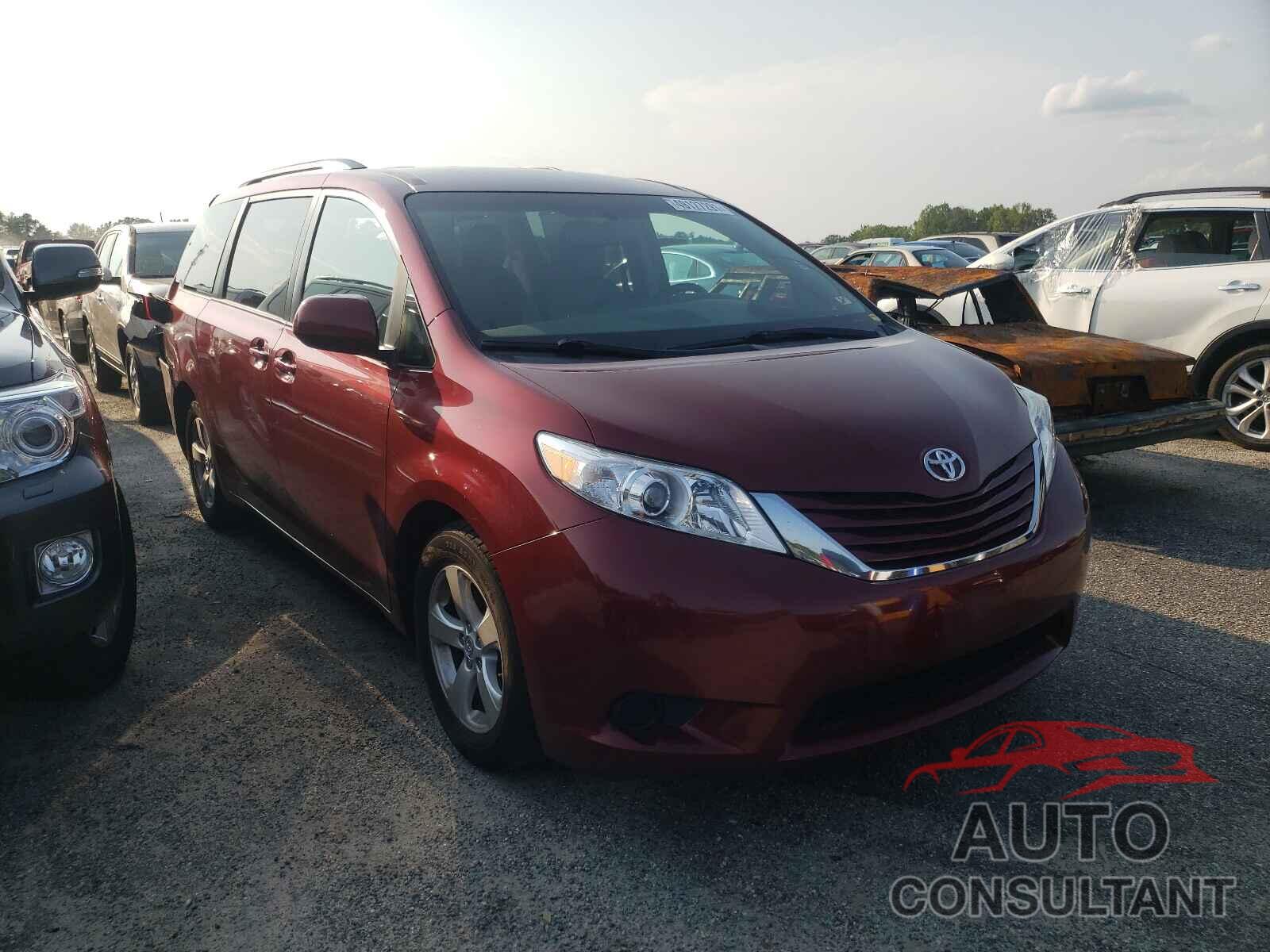 TOYOTA SIENNA 2017 - 5TDKZ3DC9HS766595