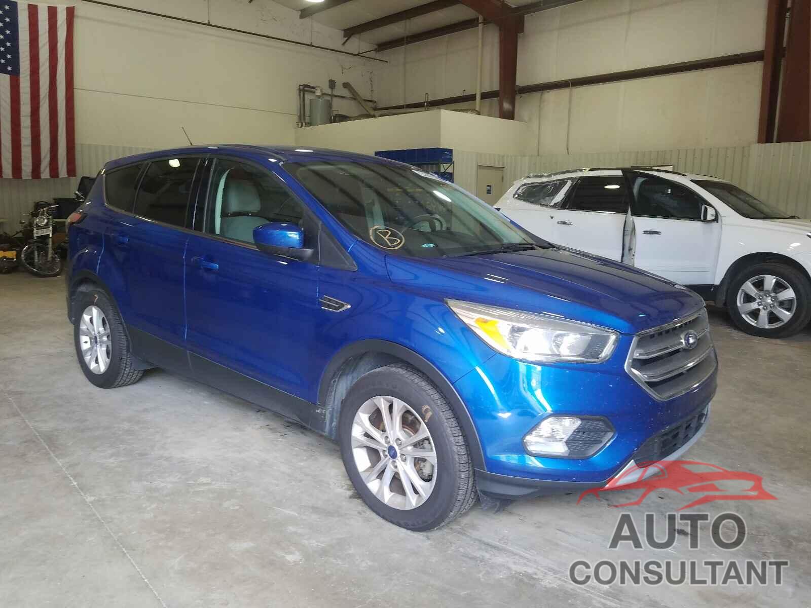 FORD ESCAPE 2017 - 1FMCU0GD0HUC97572