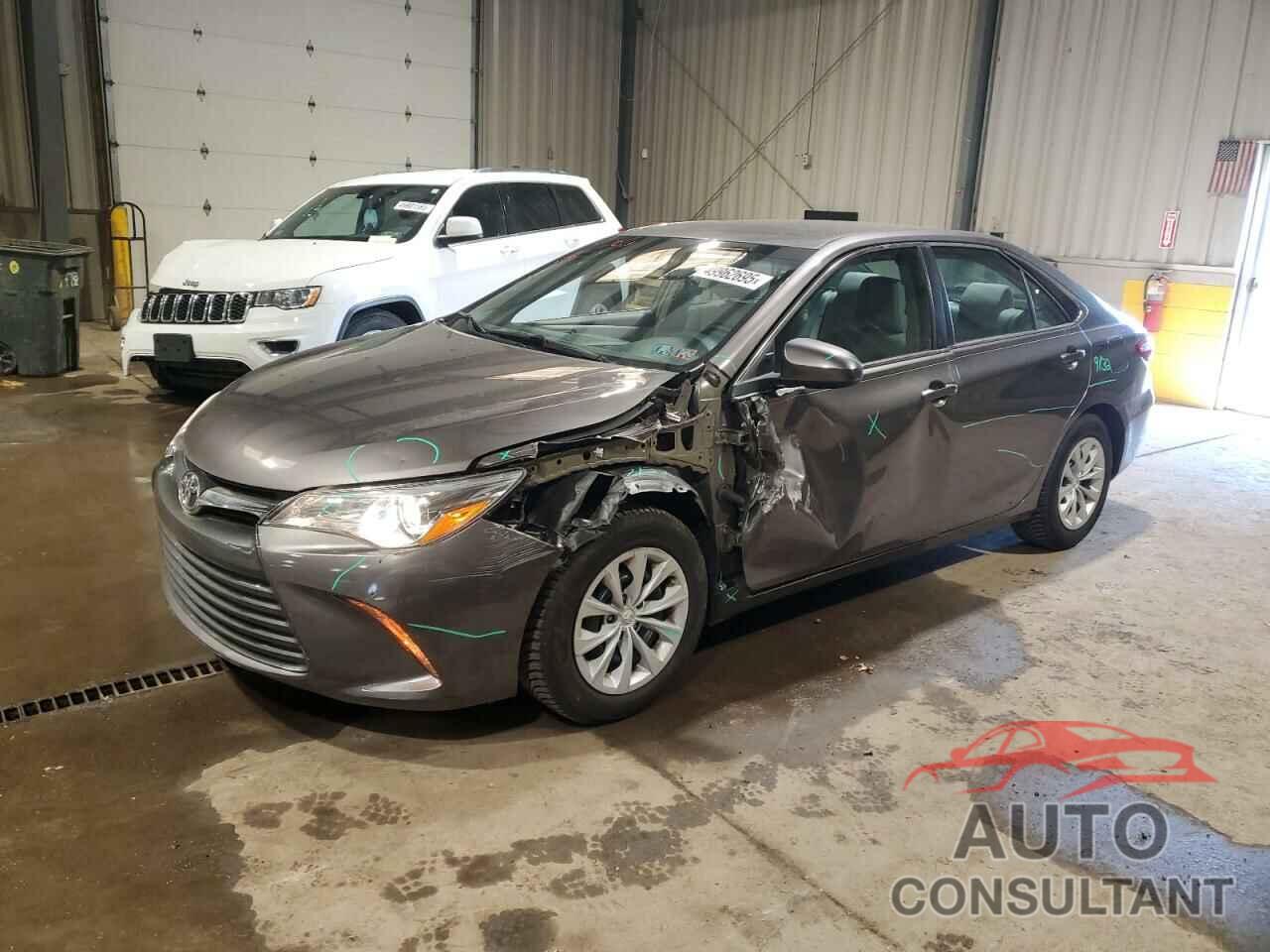 TOYOTA CAMRY 2016 - 4T4BF1FK7GR537426