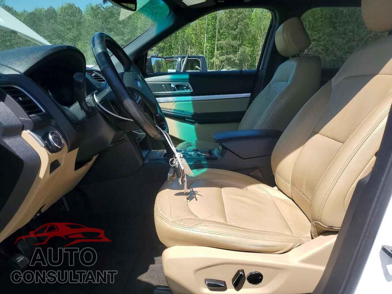 FORD EXPLORER 2017 - 1FM5K8D81HGC80024