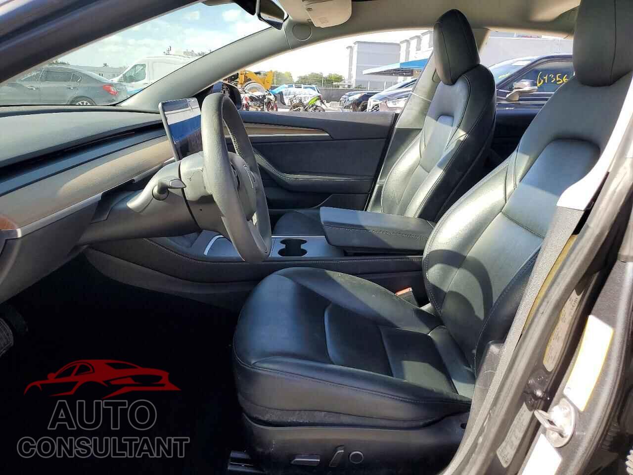 TESLA MODEL 3 2021 - 5YJ3E1EA5MF016451