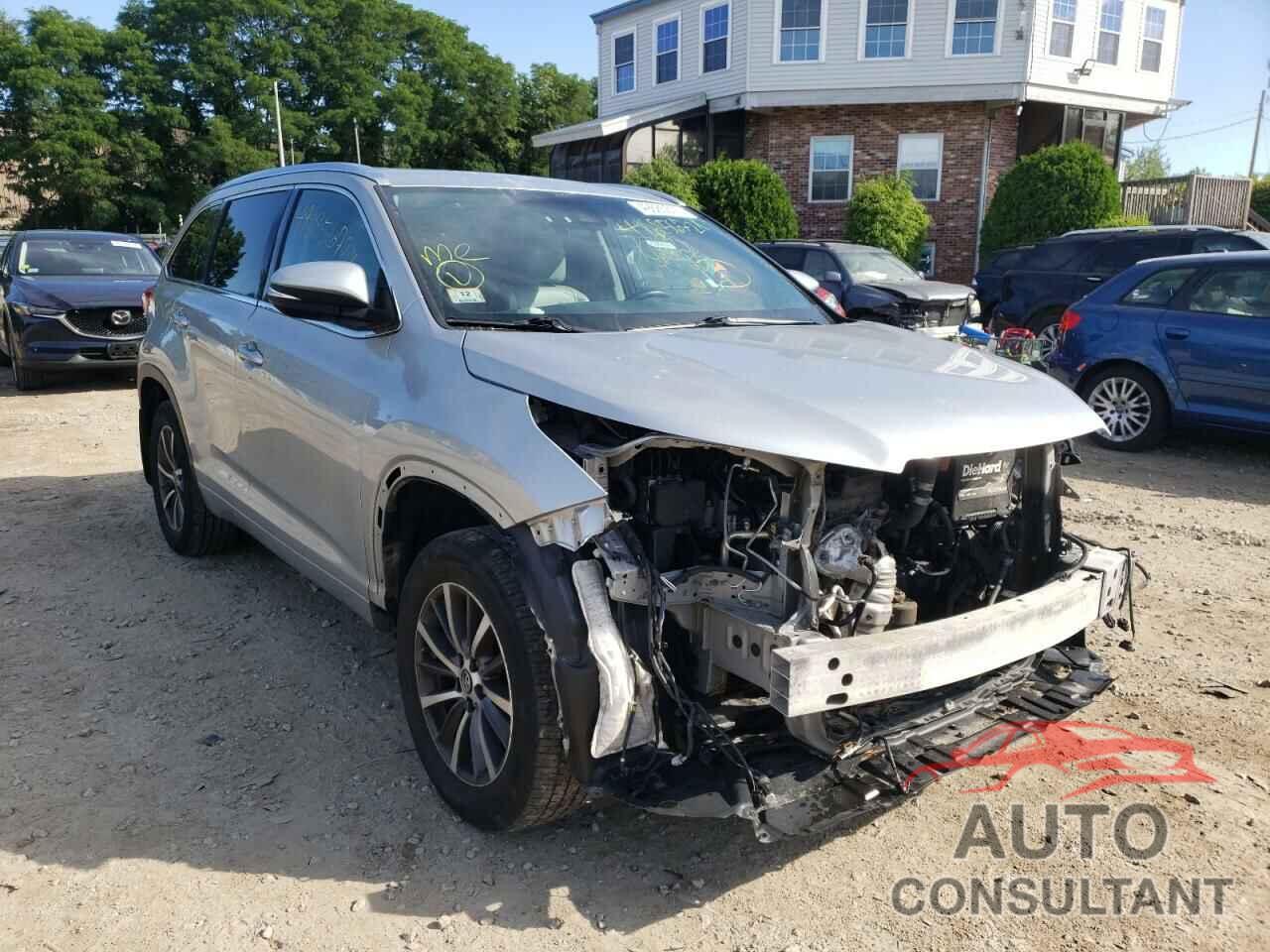 TOYOTA HIGHLANDER 2017 - 5TDJZRFH9HS443686