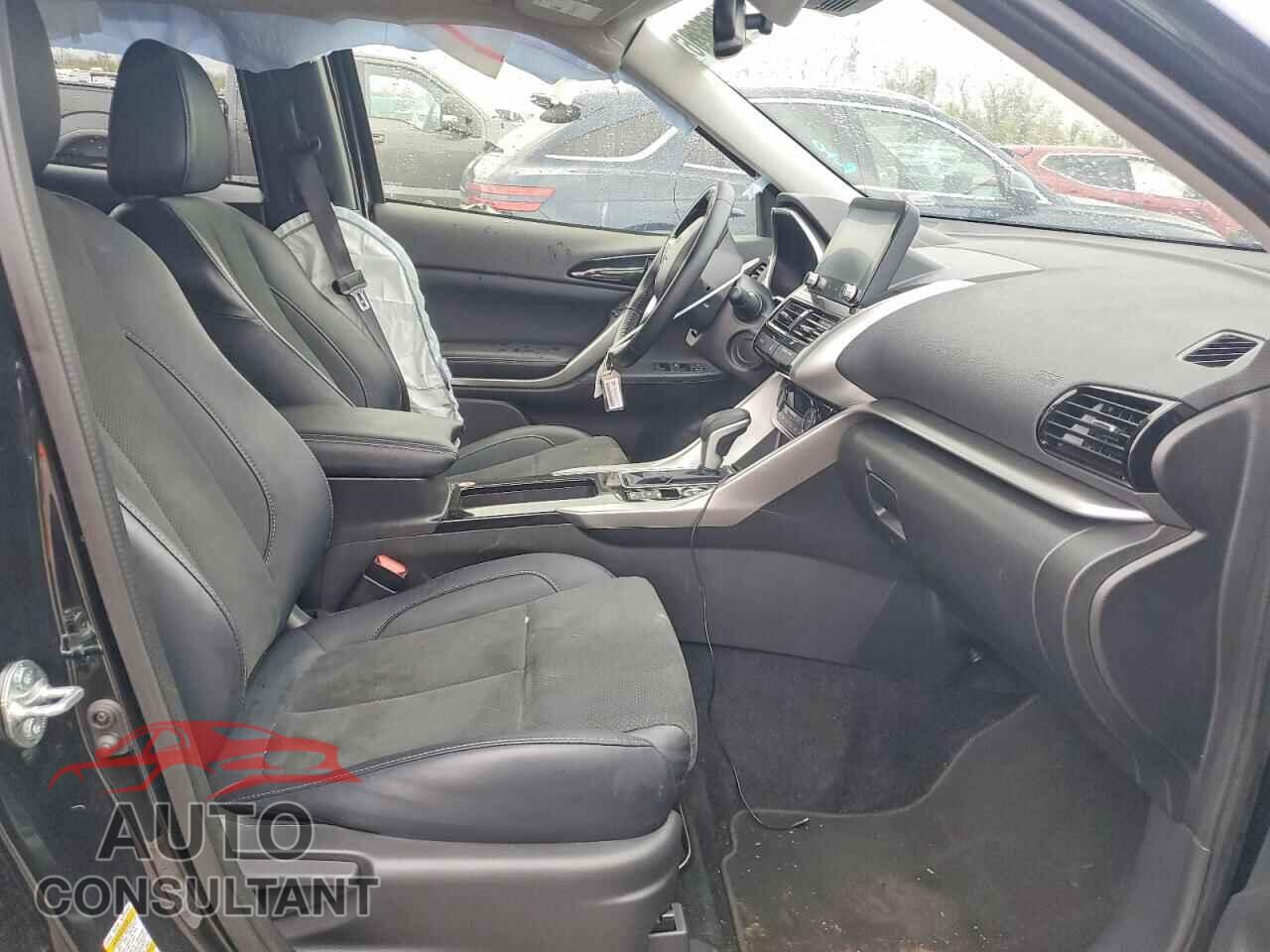 MITSUBISHI ECLIPSE 2025 - JA4ATWAA7SZ045094