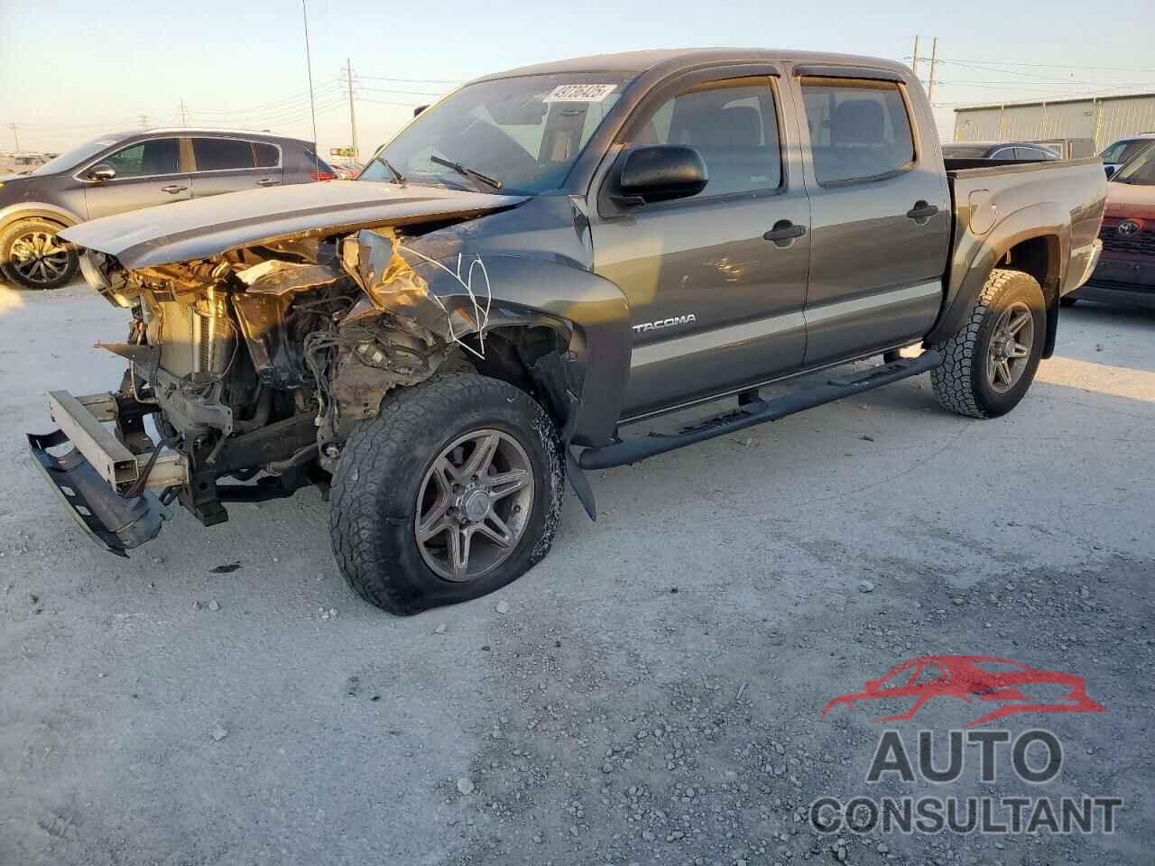 TOYOTA TACOMA 2013 - 5TFJU4GN1DX039775