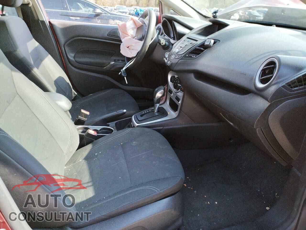 FORD FIESTA 2017 - 3FADP4EJ8HM153696