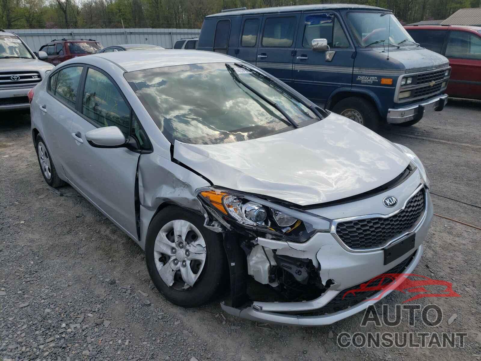 KIA FORTE 2016 - KNAFK4A68G5615307