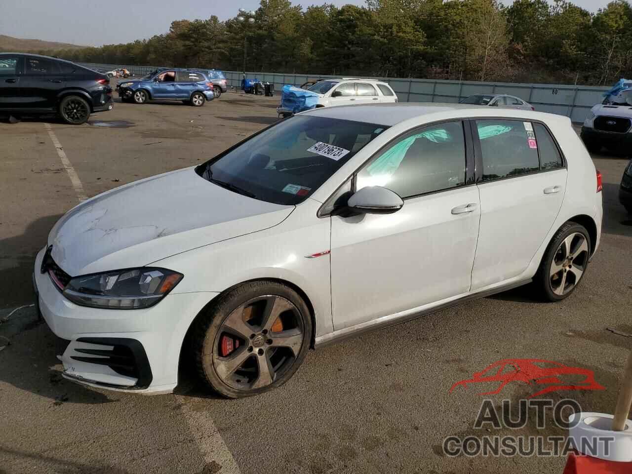 VOLKSWAGEN GTI 2019 - 3VW6T7AUXKM016683