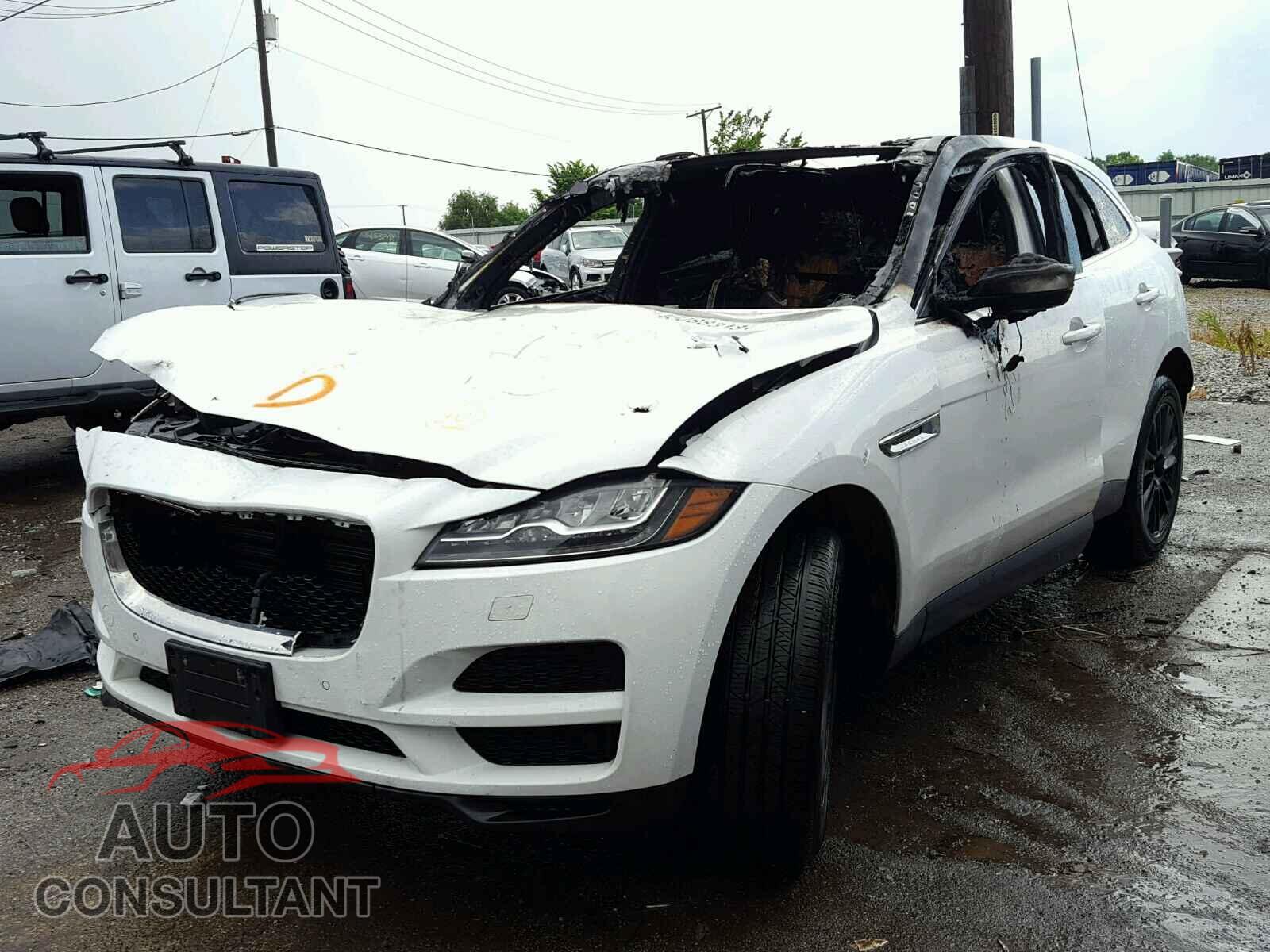 JAGUAR F-PACE PRESTIGE 2017 - SADCK2BVXHA075939
