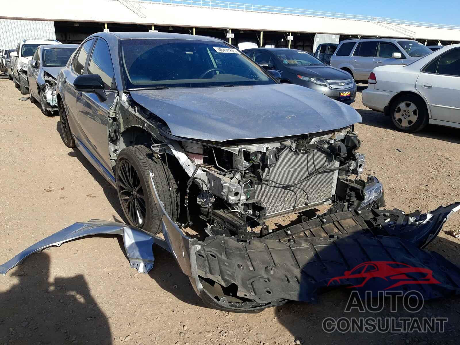 TOYOTA CAMRY 2019 - 4T1B11HK4KU299906