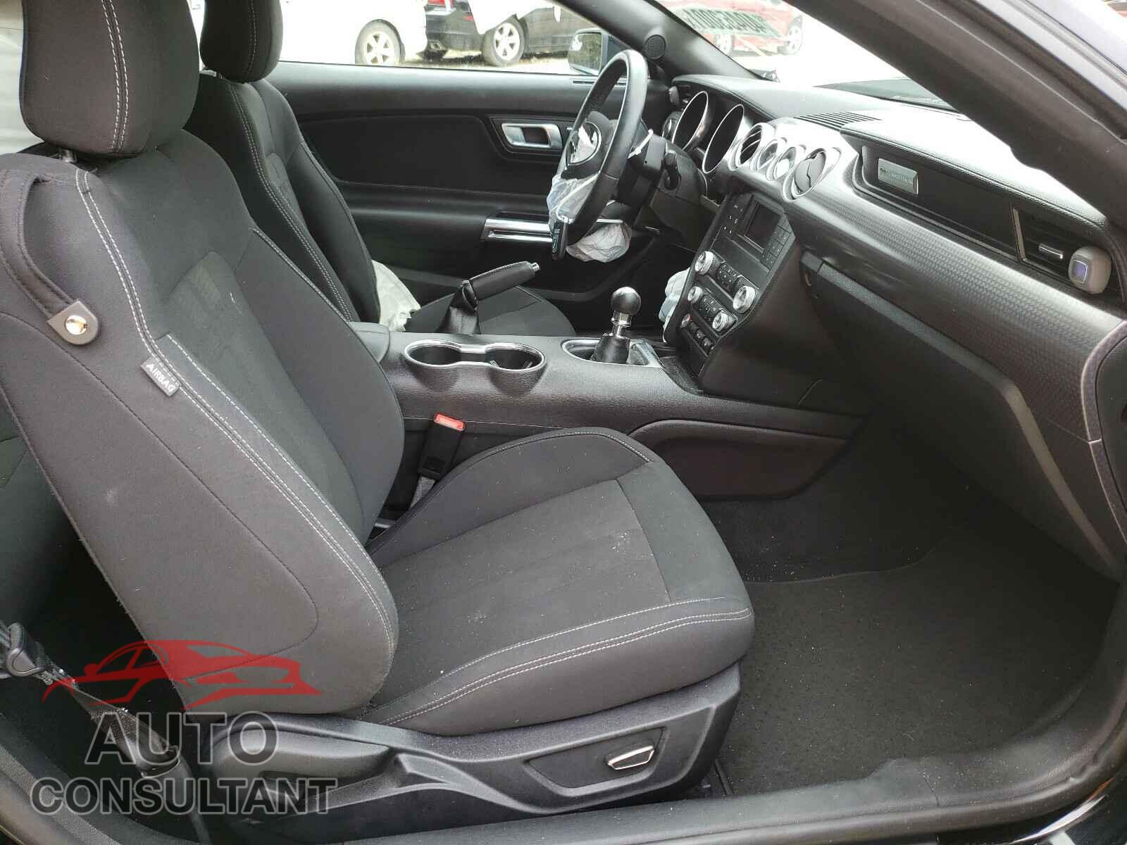 FORD MUSTANG 2019 - 1FA6P8CF5K5191253