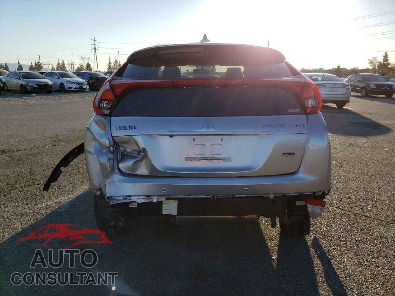 MITSUBISHI ECLIPSE 2018 - JA4AT4AA1JZ047829