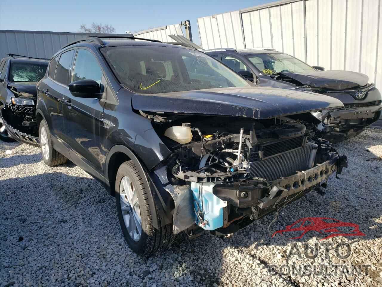 FORD ESCAPE 2017 - 1FMCU9GD5HUA25068